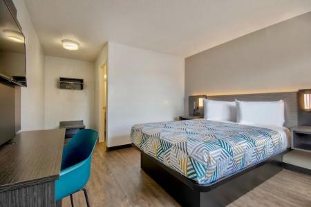 Motel 6 Santa Fe - 44