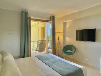 Panoramic - 16