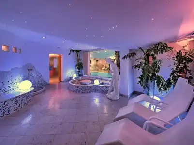 Luna Wellness - 28