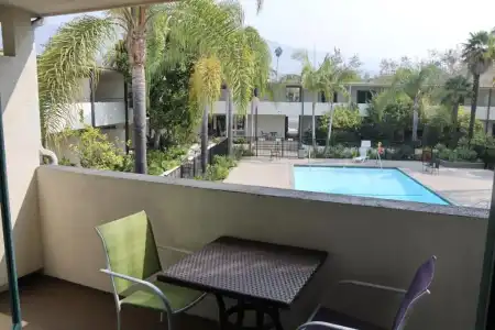 Lemon Tree Inn - 42