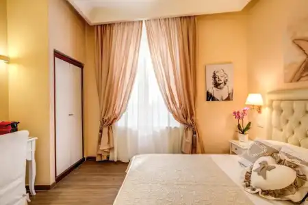 Rome55 - Piazza di Spagna - 76