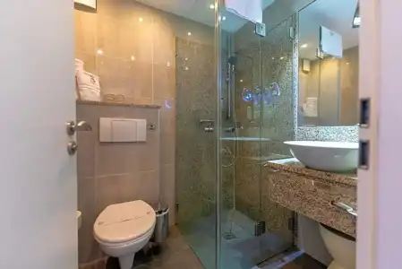 Best Western Premier An Der Wasserburg - 30