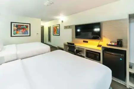 Comfort Inn Leamington - 41
