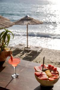 Aneroussa Beach - 9