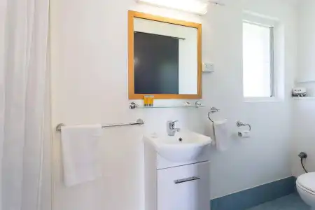 Wynnum Anchor Motel - 14