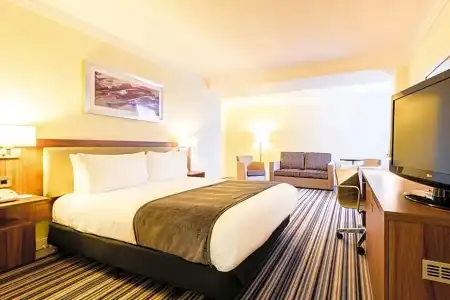 Holiday Inn Brighton Seafront by IHG - 93