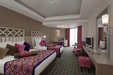 Royal Alhambra Palace – All Inclusive - 67