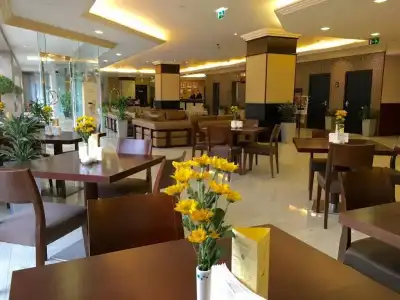 Star Metro Deira Apartments - 35