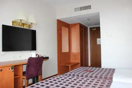 Ramada by Wyndham Bucharest Parc - 22