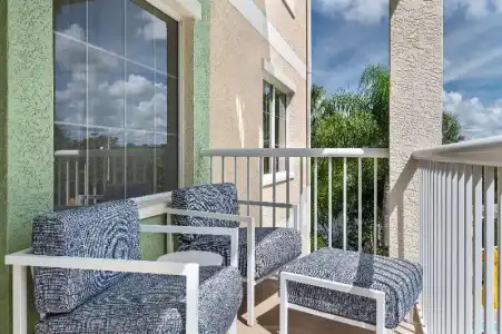 DoubleTree Suites by Hilton Naples - 159