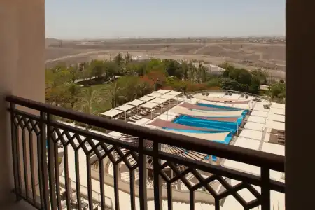 Crowne Plaza Sohar by IHG - 100