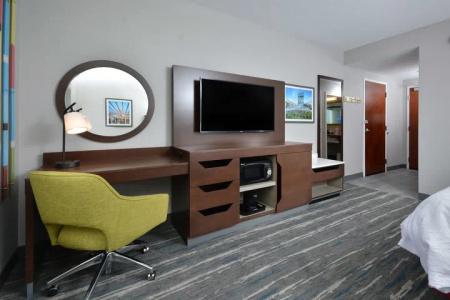 Hampton Inn & Suites By Hilton Charlotte North I 485 - 8