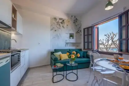 Georgia Vicky - 19