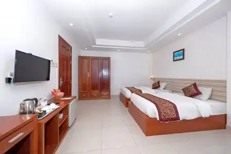 Nam Hai by OYO Rooms - 42