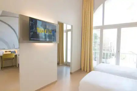 B&B - 1
