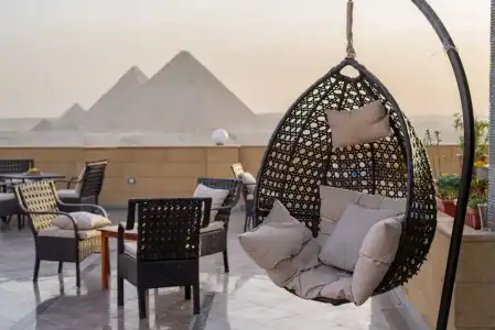 Crowne pyramids view inn - 14