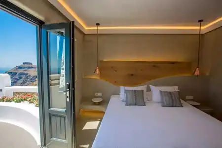 Chic Santorini - 37