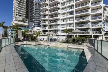 South Pacific Plaza - 14