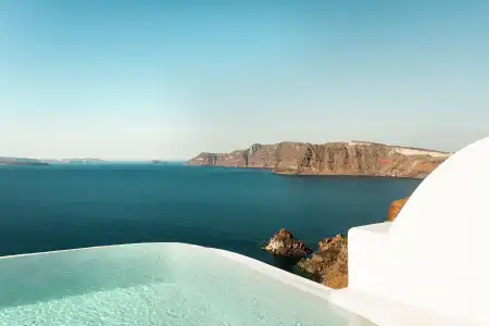 Armenaki -  Adults Only - 18