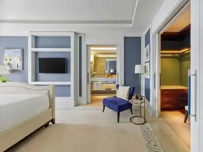 Fairmont - 117