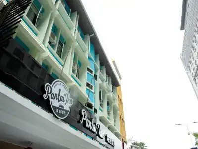 Pantai Inn - 13
