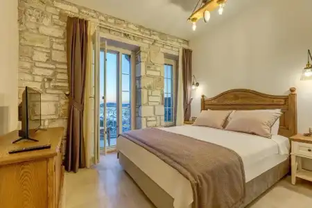 Navalia Otel - 41