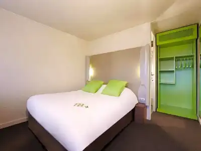 Campanile NATURE - Montpellier Sud - 33