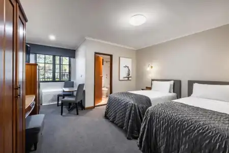 Adelaide Inn - 49