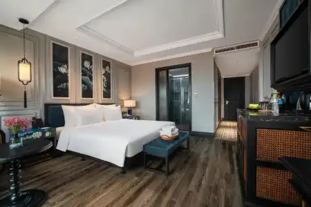 Solaria - 124