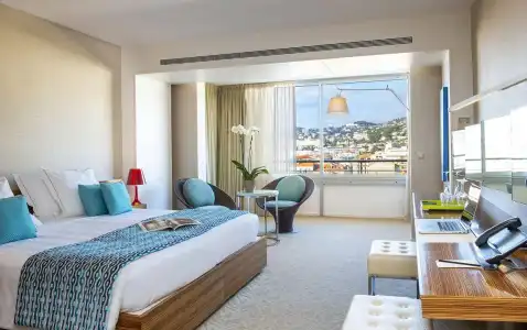 Mondrian Cannes - 12
