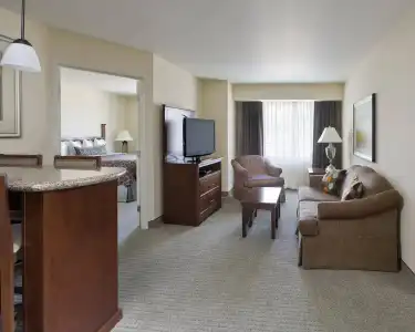 Staybridge Suites El Paso Airport by IHG - 11