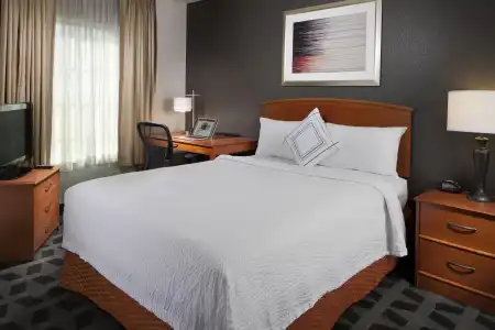 Towneplace Suites by Marriott Boca Raton - 12