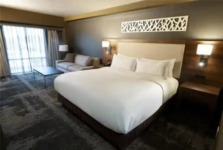 The Broadway Columbia - a DoubleTree by Hilton - 34