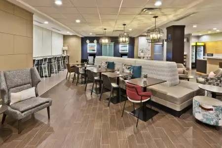 Home2 Suites by Hilton Columbus - 31