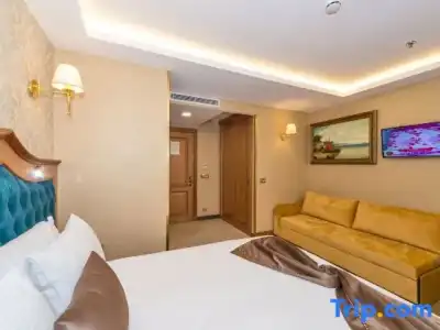 Aprilis Gold - 66
