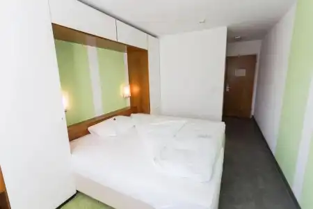 Budget Hostel - 33