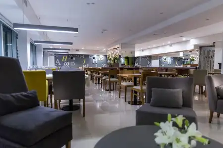 Howard Johnson Plaza by Wyndham Buenos Aires - 13