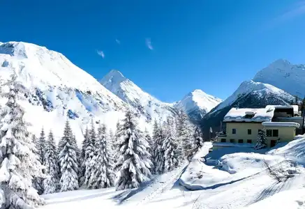 WaldFletschhorn Private Whole in Saas-Fee: 360 Alpine Views & Sauna - 17