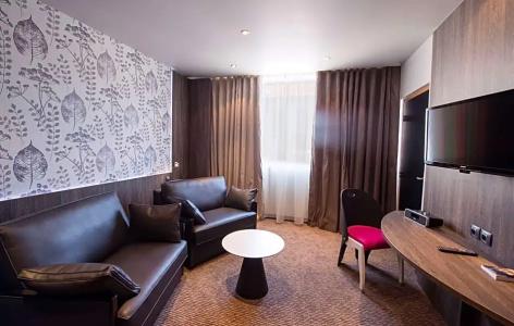 Best Western Premier Le Patio des Artistes - 185
