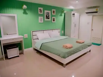 UJ Apartment - 14