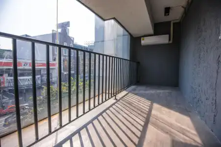 Glur Central Pratunam - 5