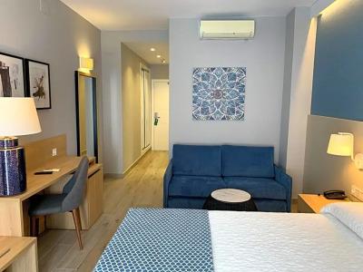 Puerta del Mar - Adults Recommended - 47