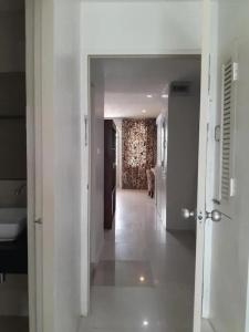 Island Patong Beachfront Apartments - 72