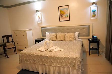 Batey Boutique - 39