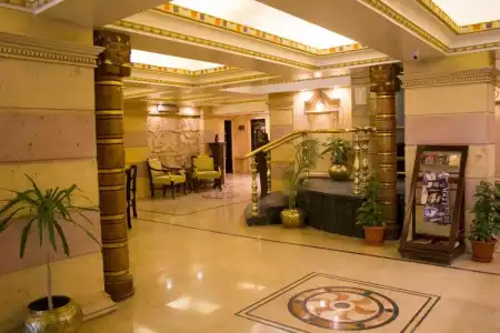 Zayed & Restaurant - 70