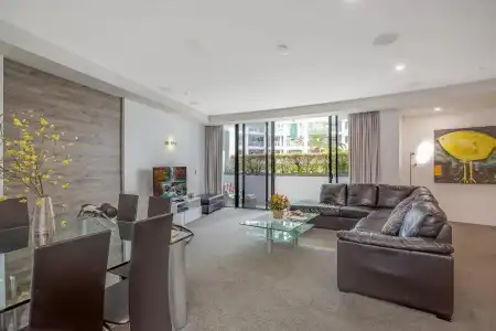 Aria Apartments - 445