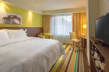 Hampton by Hilton Warsaw City Centre - 1