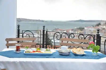 Deep Istanbul - 36