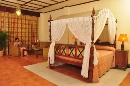 Grand Oriental - 5