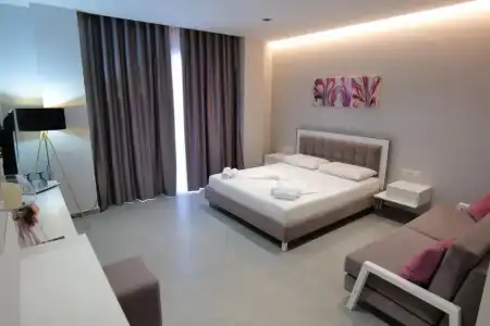 Angel Saranda Palace - 70